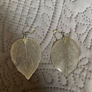 Silver leaf earrings